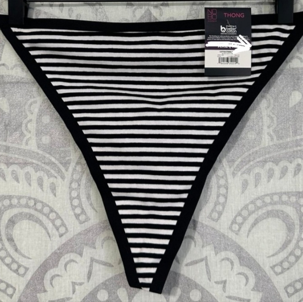 NWT No Boundaries 2pr Cotton String Thong Panties Black & White Striped Thong